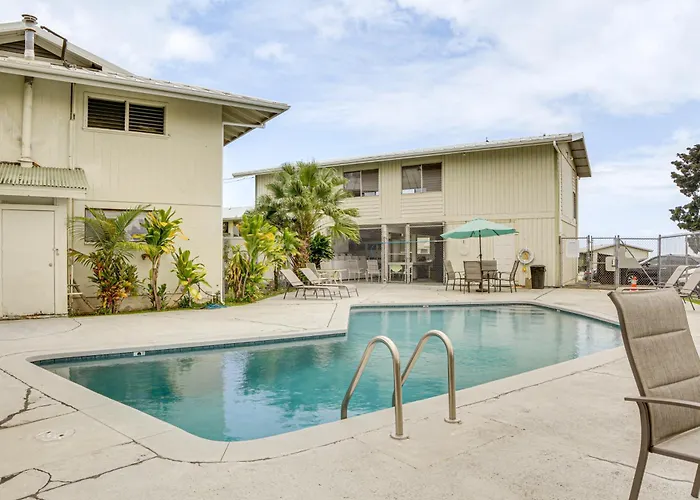 Hilo Apartment With Lanai - 2 Mi To Beaches!